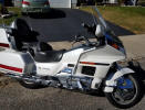 For Sale: 1993 Honda Goldwing SE 6 cylinder(1500cc), 72300 miles, driveshaft, water cooled, cruise, CB-AM/FM-Tape/Ipod-AVC-Intercom plug-ins, air compressor, reverse, new tires